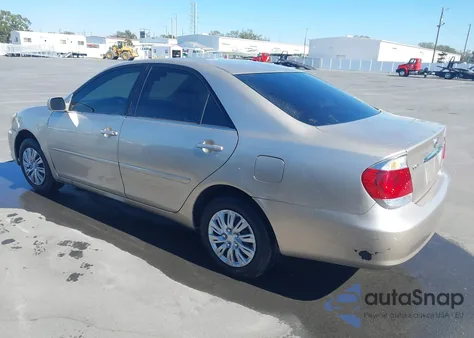 2005 Toyota Camry Le from USA, damaged, VIN 4T1BE32K85U087779